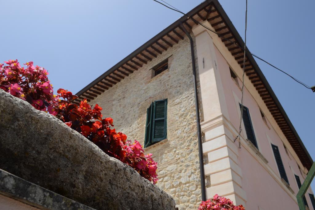 Dimora Della Fonte Hotel Greccio Exterior photo