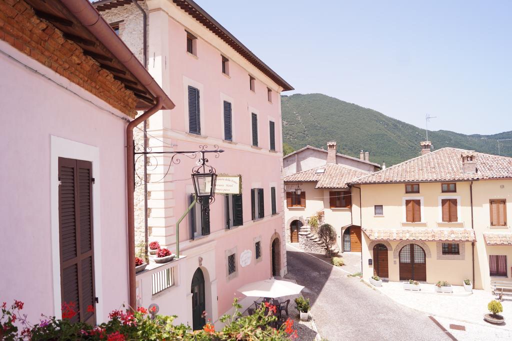 Dimora Della Fonte Hotel Greccio Exterior photo